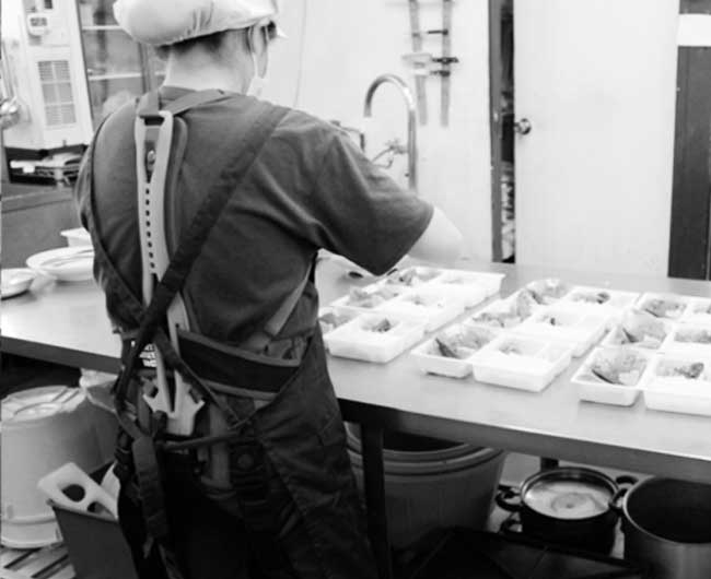 Exoesqueleto industrial para manipulación y apoyo a producción